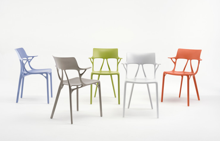 « AI » by Kartell : fauteuil du 3e type signé Starck