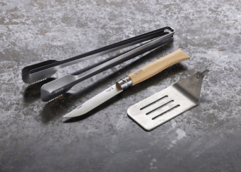 SET BARBECUE OPINEL
