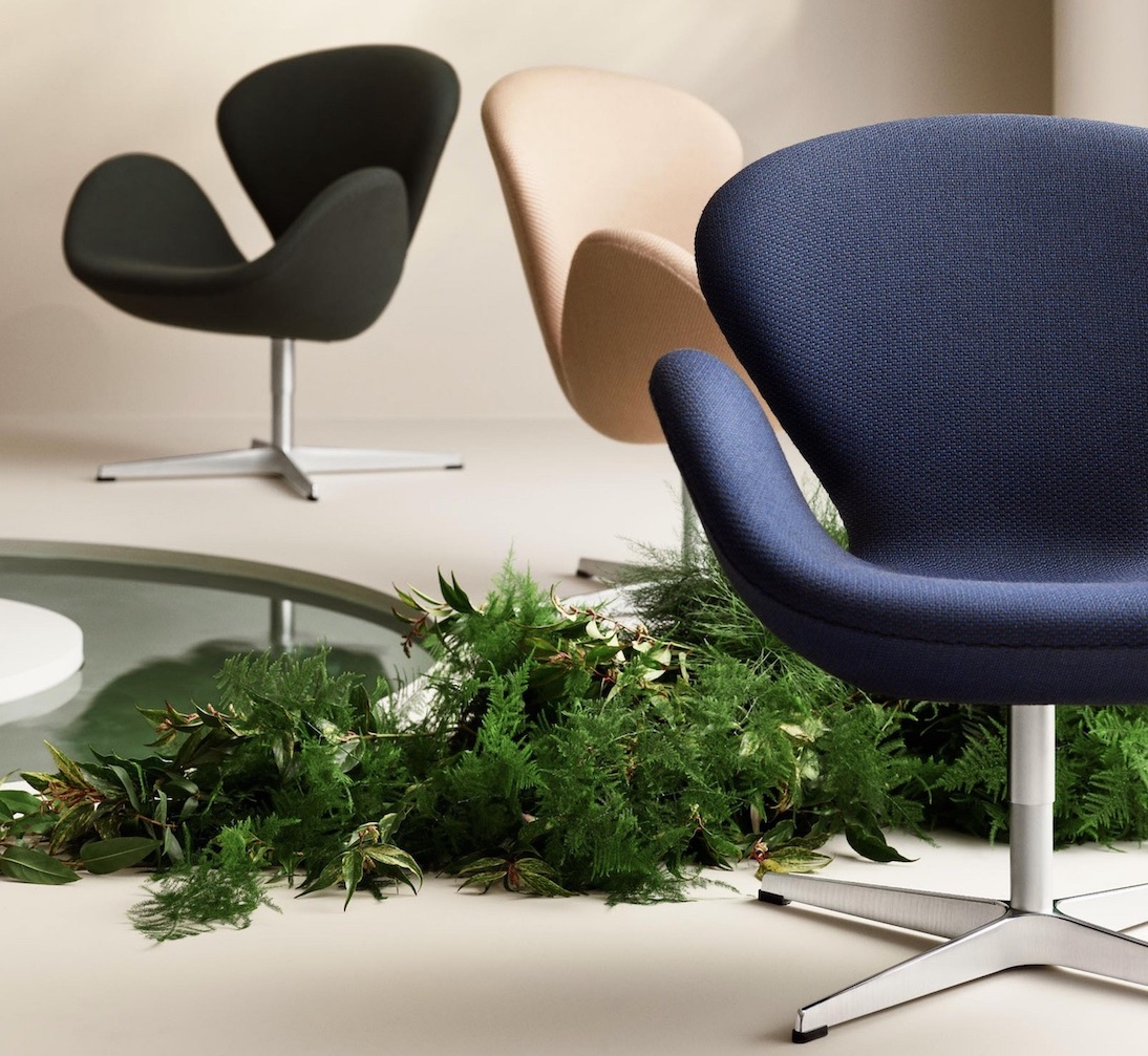 L’iconique Swan revêt une nouvelle laine Kvadrat