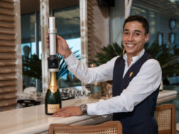 Coravin-Sparkling champagne