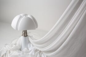 MARTINELLI-LUCE_PIPISTRELLO-WHITE-MATT_©-Photo-Credit-Diego-Laurino_Style-Paolo-Dovichi_1
