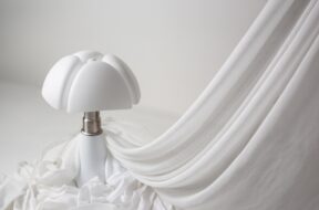 MARTINELLI-LUCE_PIPISTRELLO-WHITE-MATT_©-Photo-Credit-Diego-Laurino_Style-Paolo-Dovichi_1