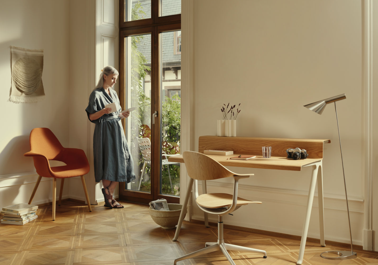 Vitra tisse des liens avec Dedar et Kvadrat