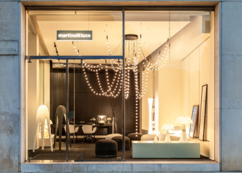 Martinelli Luce célèbre 60 ans de lumière et ouvre son showroom milanais