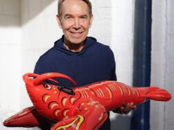Portrait_JeffKoons_Lobster_2-©-ThierryLaporte