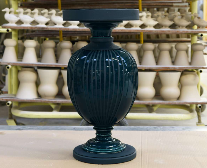 Résidence croisée : Faïencerie de Gien invite Hélène Nepomiatzi