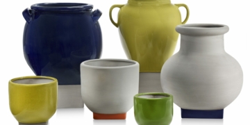 Serax X Kris Van Assche : une collection de pots inspirée de la Costa Brava