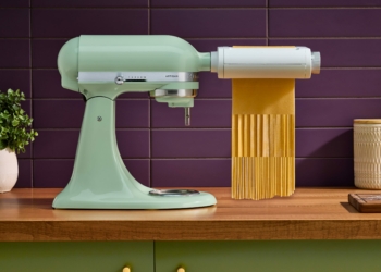 KITCHENAID - NOUVEL ACCESSOIRE À PÂTES 3-EN-1 ambiance 1