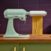 KITCHENAID - NOUVEL ACCESSOIRE À PÂTES 3-EN-1 ambiance 1