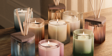 LALIQUE_FINAL_CANDLES_RANGE_CANDLES_DIFFUSERS_CROP_A3_LANDSCAPE