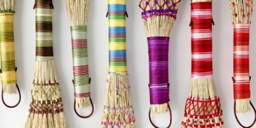 La Balaiterie réactive un savoir-faire rare et redonne vie au balai de paille