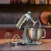 Robot pâtissier multifonction Artisan Plus Genévrier KitchenAid - ambiance 1