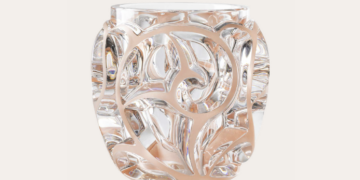 TOURBILLONS vase, grand size, coral patina ©LALIQUE
