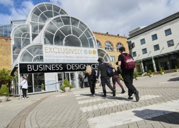 EXCLUSIVELY SHOW : AN ACCELERATOR FOR THE UK MARKET